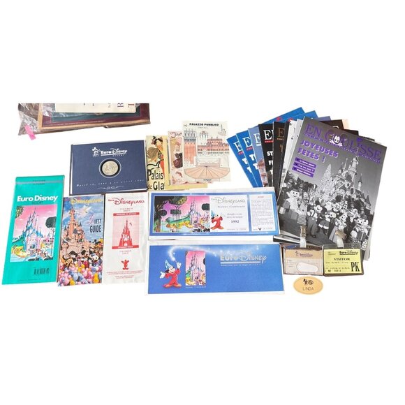 Ultimate Euro Disney Resort Memorabilia Collection Programmes Vintage Souvenirs - Picture 1 of 11